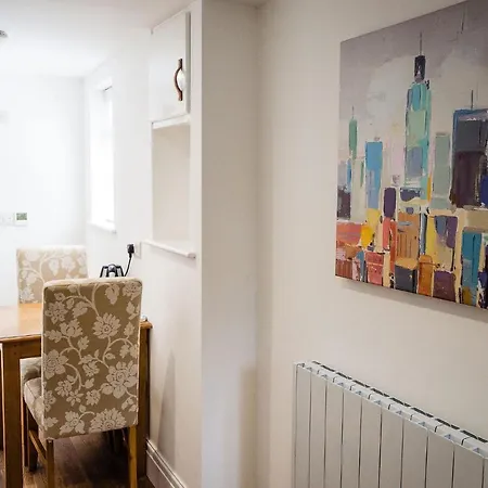 The Rectory Rooms, 4 Apartment