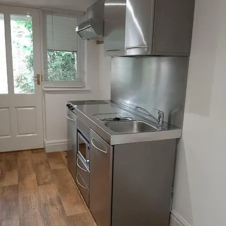 The Rectory Rooms, 4 Apartment
