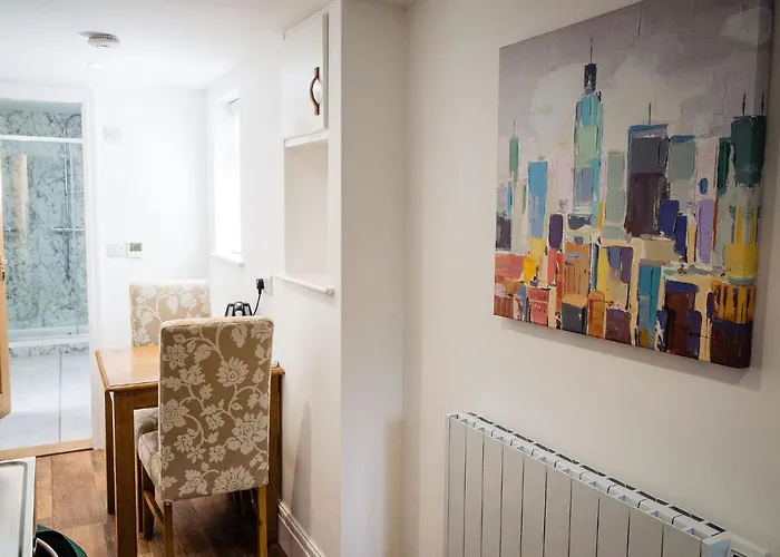 The Rectory Rooms, 4 Apartment