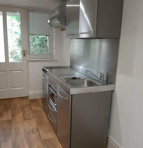 The Rectory Rooms, 4 Apartment