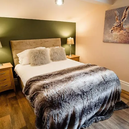 The Rectory Rooms, 4 סקיפטון