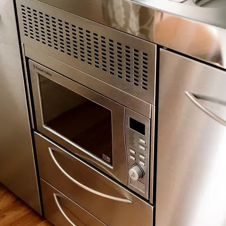 The Rectory Rooms, 4 *